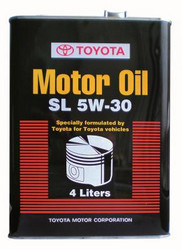 ������ �������� ����� Toyota Motor Oil ����������� 0888081015 � �������